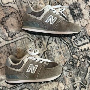 Toddler New Balance Kids' Gray and White Sneakers